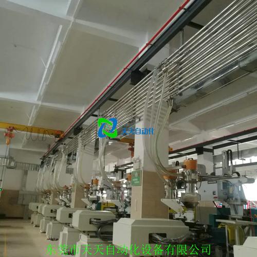 注塑机供料系统 10